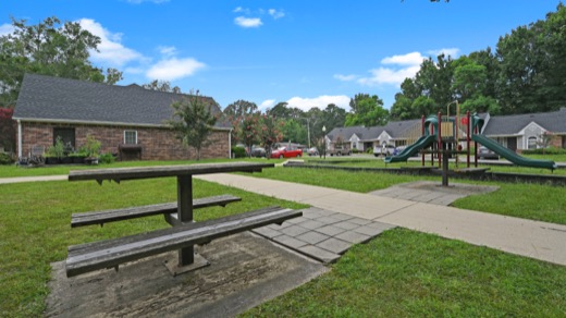 Deer Run Apartments photo 7